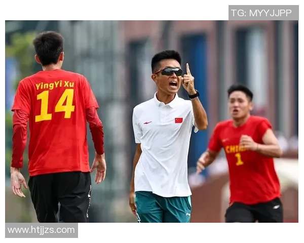 上海飞盘队与成都飞盘队的精彩对决赛后分析与节奏探讨 上海飞盘队与成都飞盘队的精彩对决赛后分析与节奏探讨